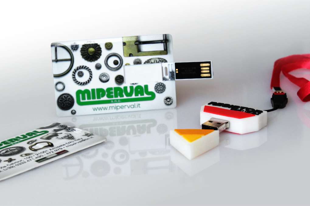 Gadget USB personalizzabili dalla A alla Z